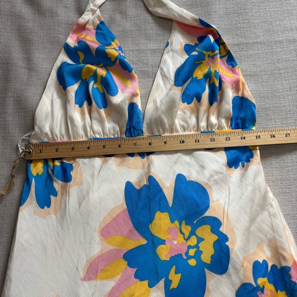 Hello Molly Satin Floral Backless Dress - Picture 4 of 9